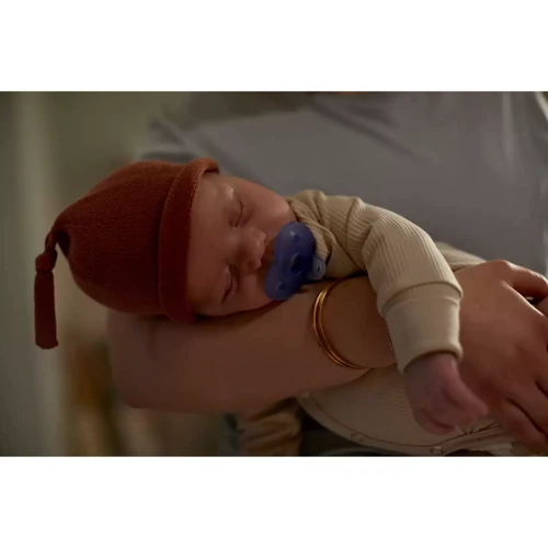 Пустышка для мальчика Philips AVENT Soothie 0-6 мес голубой 2 шт (SCF099/21): Возраст с рождения
