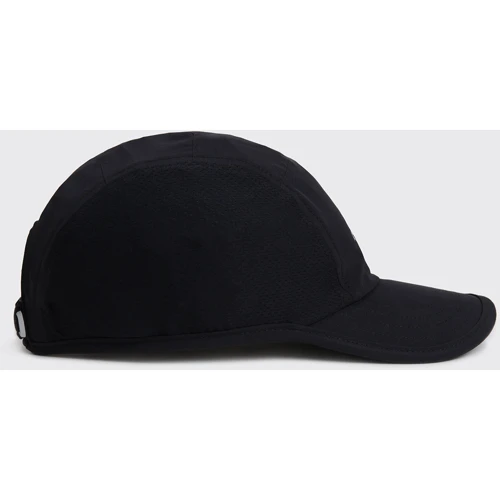 Бейсболка Saucony Point-To-Point Hat черная (800026-BK) фото 2