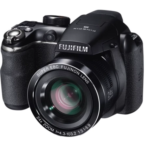 Fujifilm FinePix S4200 Black: Размер матрицы 1/2,3"