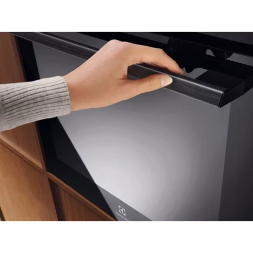Духовой шкаф электрический Electrolux LOD8P39Z