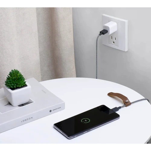 Кабель Native Union Belt USB Cable to USB-C 1,2m Zebra (BELT-AC-ZEB-NP) фото 5