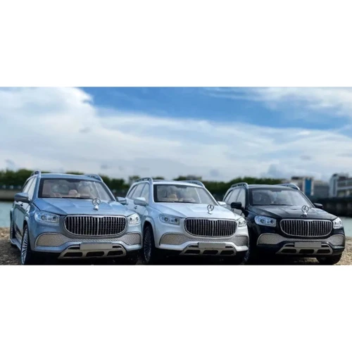 Коллекционная машина Автопром Mercedes-Bens Maybach металлическая 1:24 3 цвета со световыми и звуковыми эффектами (7572)