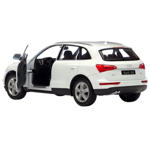 Машинка Welly AUDI Q5 1:24 (22518W)