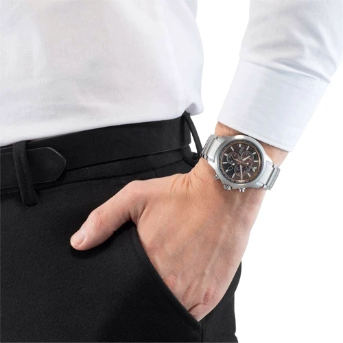 Наручные часы Citizen Eco Drive Sport Chronograph AT2470-85H: Стиль Спортивный