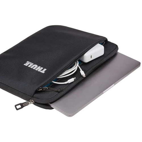 Thule Subterra Sleeve Black (TSS-313) for MacBook 13-14": Материал Нейлон