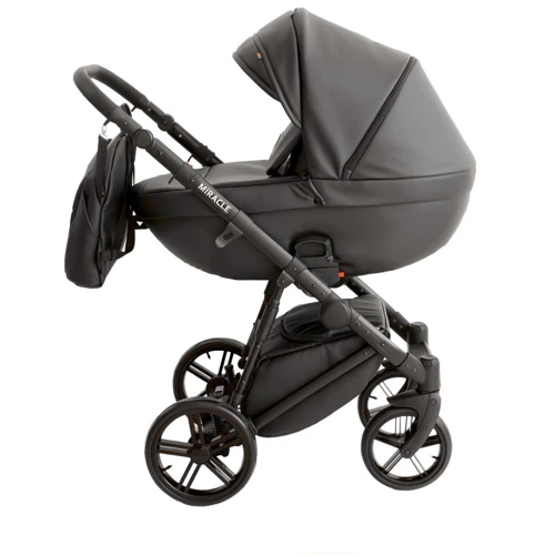Универсальная коляска 2 в 1 Broco Miracle Black 9023-BMB-01, black, черный: Материал колес полиуретан