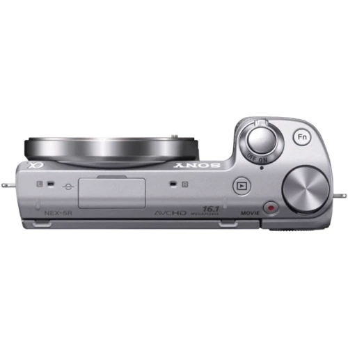 Sony NEX-5R Kit 18-55mm Silver: Размер матрицы 23.6x15.6 мм