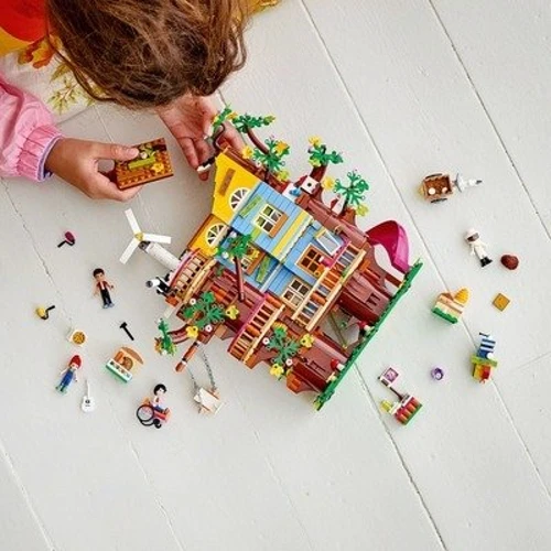 Конструктор LEGO Friends Будинок дружби на дереві (41703): Кількість деталей, шт. 1114