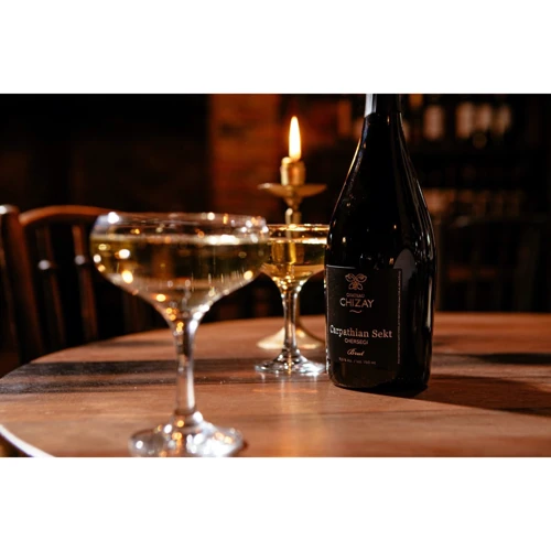 Игристое вино Chizay Carpathian Sekt Chersegi белое брют 0.75 (CHZ4820001633795) фото 5