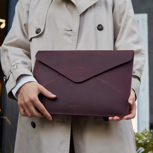 INCARNE Handmade Leather Cover Magnetic Message Bordo for MacBook Air 15" M3 | M2 (2024 | 2023): Тип аксессуара чехол