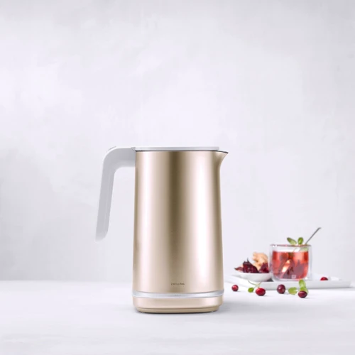 Электрочайник Zwilling Enfinigy Pro 53006-006-0: Покрытие нагревательного элемента (материал) неражавеющая сталь