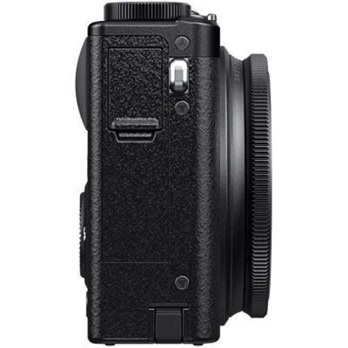 Fujifilm FinePix XQ2 Black Официальная гарантия: Количество эффективных мегапикселей 12