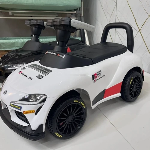 Каталка-толокар 2в1 Bambi Toyota белый (M 6129EL-1)