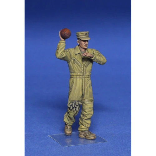 Сборная модель MiniArt Американский танковый экипаж на отдыхе (MA37049): Масштаб 1:35