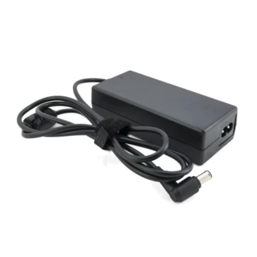 Зарядное устройство Extradigital Toshiba 19V 3.16A 60W 6.3x3.0 (PST3846): Напряжение 19V