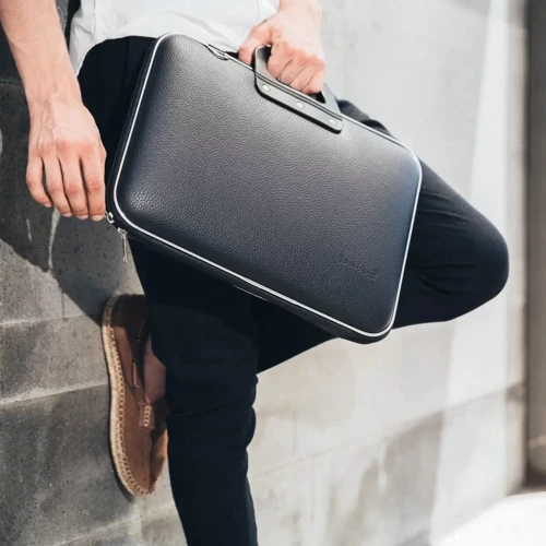Bombata Classic Black (E00361 4) for MacBook 13-14": Тип аксессуара сумка