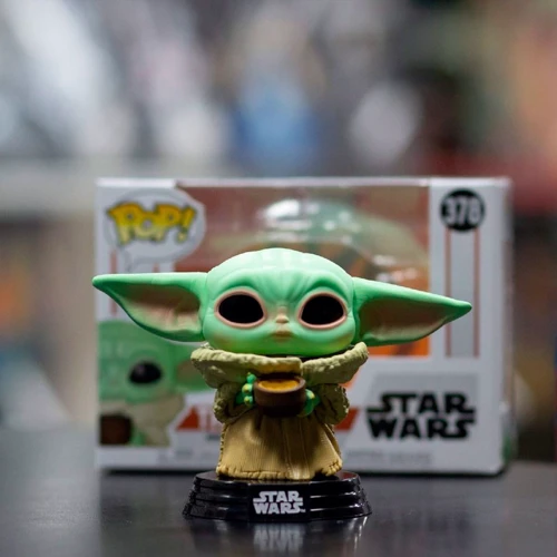 Ігрова фігурка FUNKO POP! cерии Мандалорец Малюк з чашкою (49933) фото 5