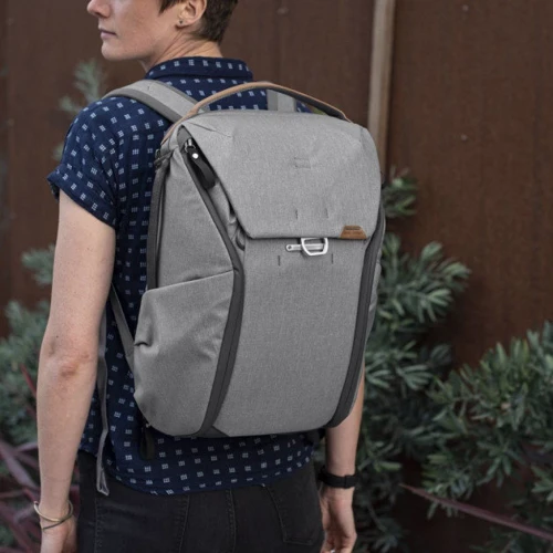 Peak Design Everyday Backpack 20L Ash (BEDB-20-AS-2) for MacBook 15" фото 10
