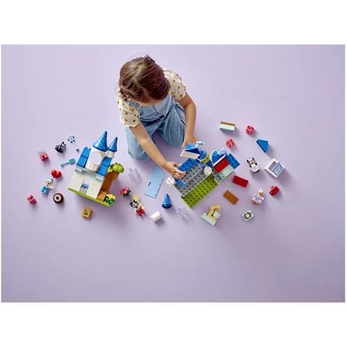 Конструктор LEGO DUPLO Волшебный замок 3 в 1 (10998): Серия DUPLO
