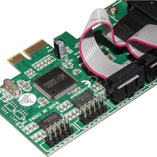 Frime PCI-E x1 to RS232 WCH384L (ECF-PCIEto4SWCH384.LP): Внешние разъемы RS232 (COM)