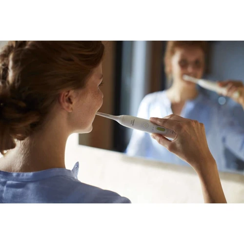 Зубная щетка Philips HX8911/01 Sonicare Healthy White+: Технология чистки ультразвуковая