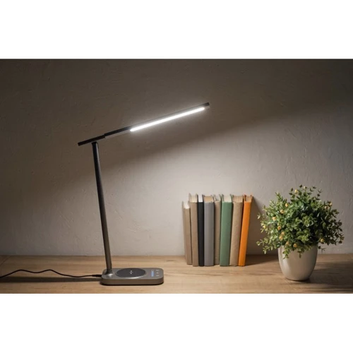 Настольная светодиодная лампа FunDesk LC2 с беспроводной зарядкой