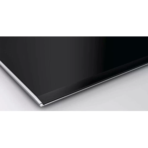 Варочная поверхность Bosch PXX875D67E: Расположение панели Спереди посередине