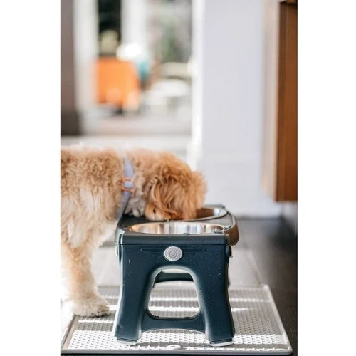 Коврик антискользящий Dexas под миски Pet Bowl Grippmat средний 33x48 см Светло-серый (PW900429): Материал Силикон