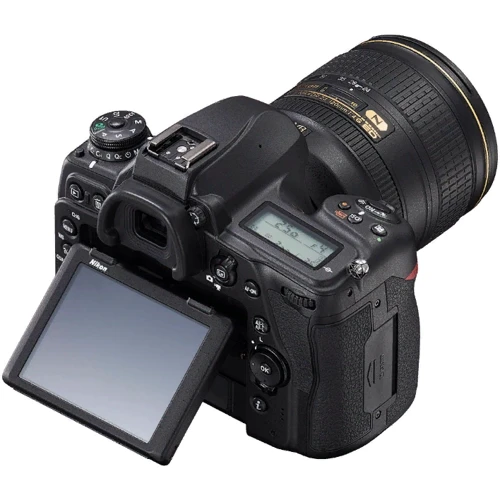 Nikon D780 kit (24-120mm) (VBA560K001): Розмір матриці, мм 35.9x23.9 мм