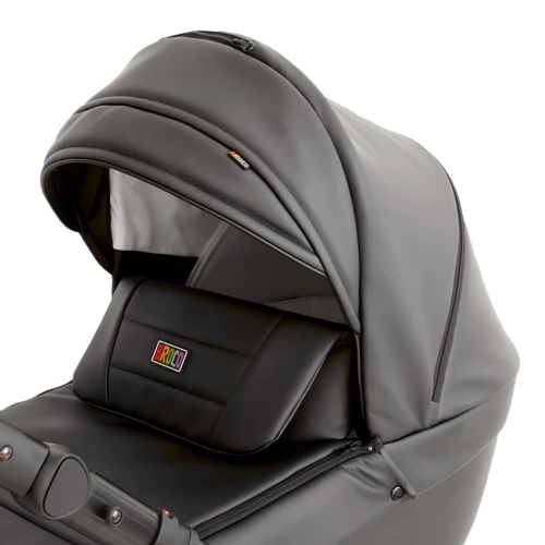 Универсальная коляска 2 в 1 Broco Miracle Black 9023-BMB-01, black, черный фото 16