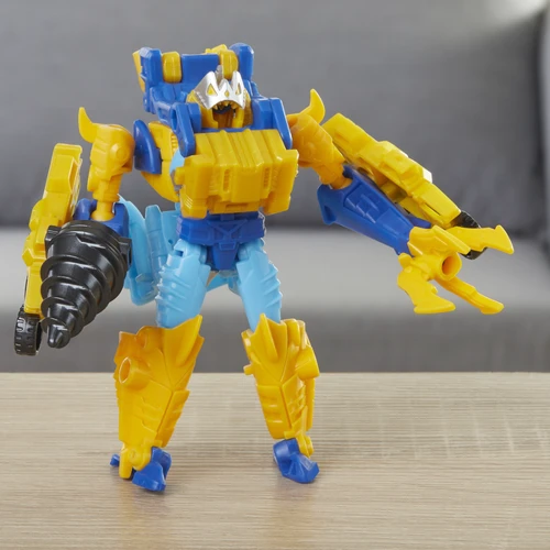 Transformers Hasbro Фигурка Трансформеры Кибервселенная Спарк Армор 13см TRA Cyberverse Spark Armor Skybyte E4219_E4297 фото 6