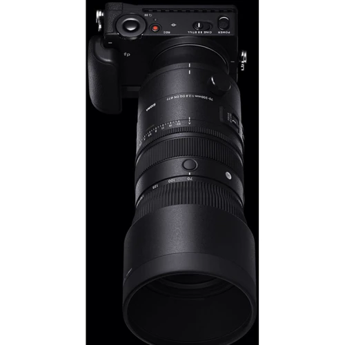 Об'єктив для фотоапарата Sigma AF 70-200mm f/2.8 DG DN OS Sports (L-Mount): Діаметр різьби для світлофільтру 77 мм