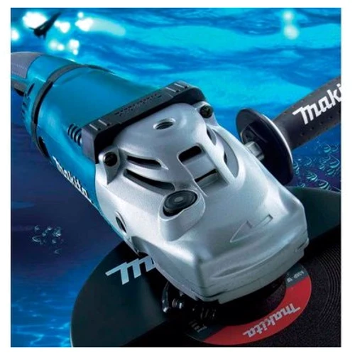 Шлифмашина угловая (болгарка) Makita GA7040RF01: Макс. частота вращения диска 8500 об/мин