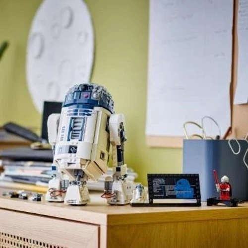 Конструктор LEGO Star Wars R2-D2 (75379) фото 6