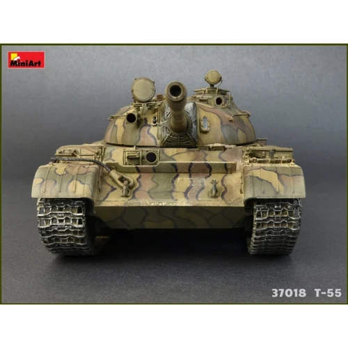 Сборная модель MiniArt Советский средний танк Т-55 образца 1963 г. с интерьером (MA37018) фото 15