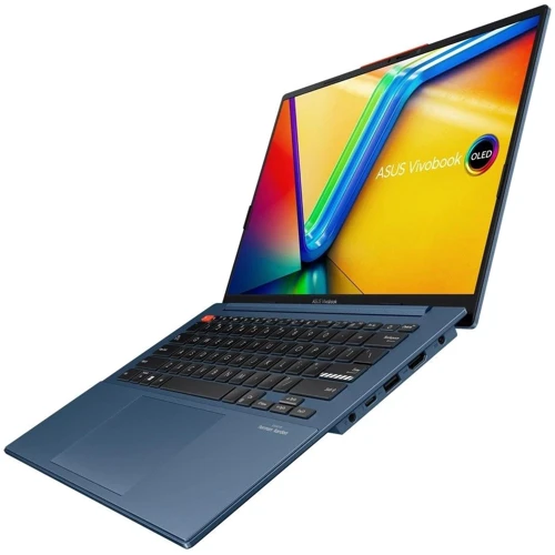 Ноутбук ASUS VivoBook S 14 (K5404VA-M9030W): Тип экрана глянец