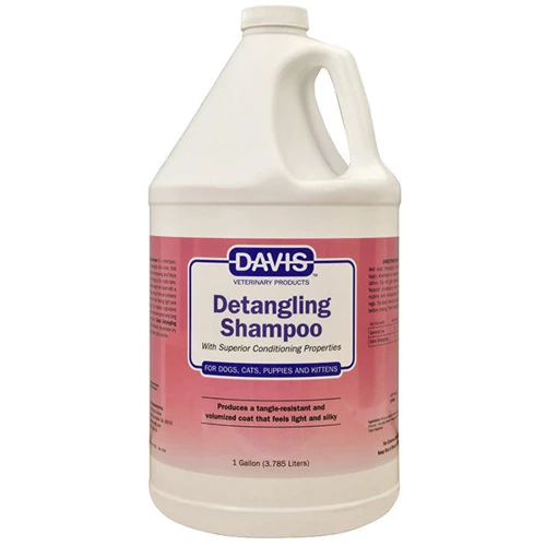 Шампунь-кондиционер концентрат Davis Detangling Shampoo от колтунов для собак, котов 3.8 л (52259)