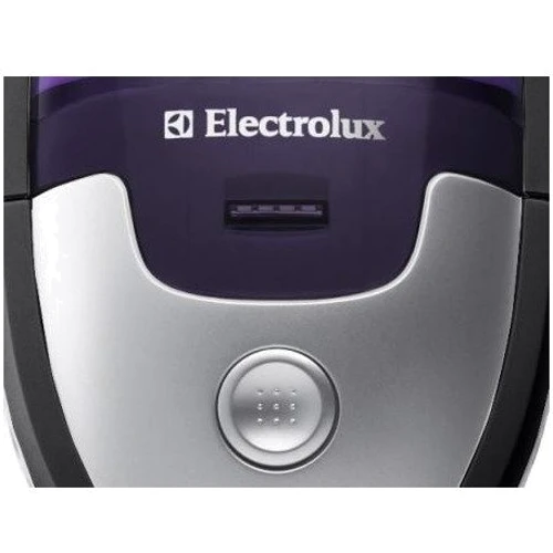 Порохотяг Electrolux ZB 4104 WD: Вага 1.1 кг