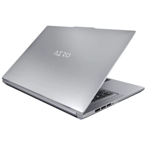 Ноутбук Gigabyte AERO 16 XE5 (XE5-73EE938HP): Оперативна пам'ять 16 ГБ