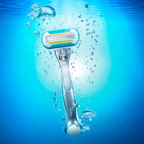 Gillette Venus Platinum Станок для бритья с 1 сменной кассетой: Количество в упаковке, шт 1