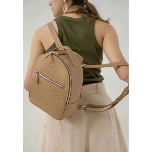 Жіночий рюкзак The Wings Groove S бежевий (TW-Groove-S-dark-beige-flo): Країна виробник Украина