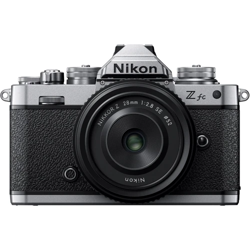 Nikon Z fc + 28mm (VOA090K001) UA: Размер матрицы 23.5x15.6 мм