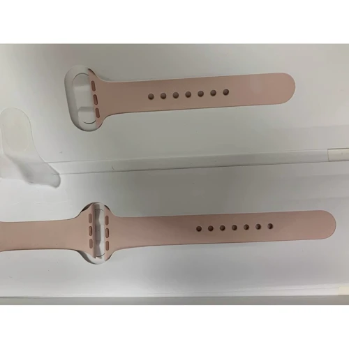 Apple Watch Series 4 40mm GPS Gold Aluminum Case with Pink Sand Sport Band (FH7Y4F9RKDH4) фото 3