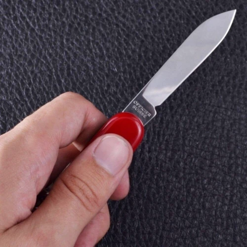 Мультитул Victorinox Sportsman (0.3803.B1) (Vx03803.B1): Кількість функцій 13