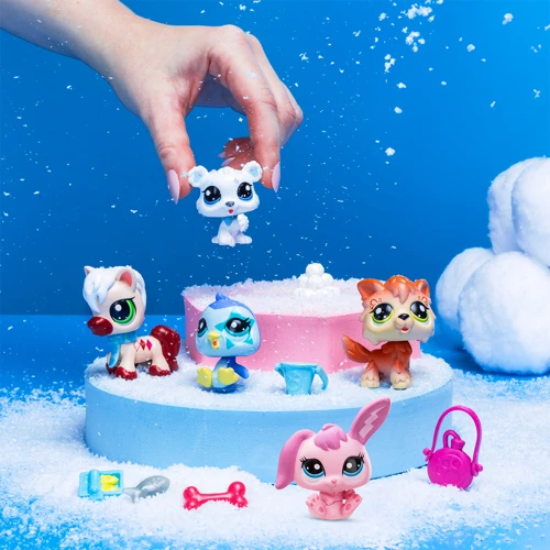 Игровой набор Hasbro Littlest Pet Shop Зимние приключения (00573) фото 4
