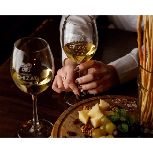 Вино Chizay Traminer біле десертне 0.75 (CHZ4820001632736): Вид напою Десертное