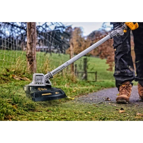 Триммер аккумуляторный DeWALT DCMST561N: Тип двигателя Электродвигатель
