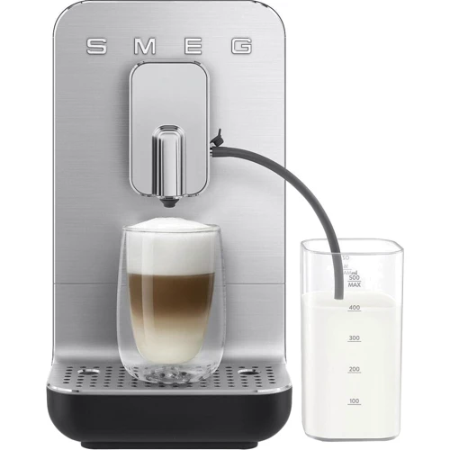 Кофеварка SMEG BCC13BLMEU