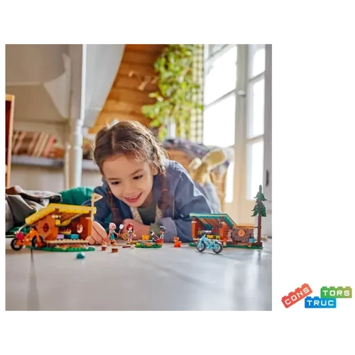 Конструктор LEGO Friends Уютные хижины в приключенческом лагере (42624): Количество деталей, шт. 439