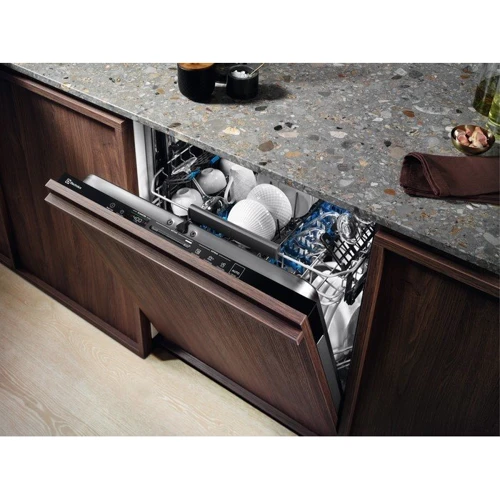 Встраиваемая посудомоечная машина Electrolux EEQ67410W фото 9